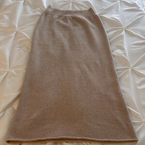 Chic Beige Maxi Skirt